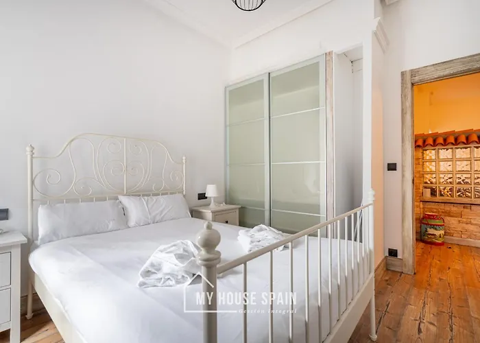 דירה Myhousespain - Piso Reformado En El Centro גיחון