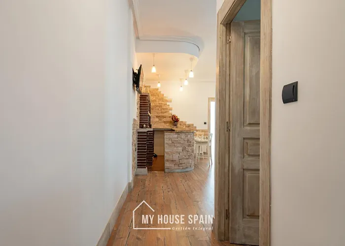 Myhousespain - Piso Reformado En El Centro גיחון