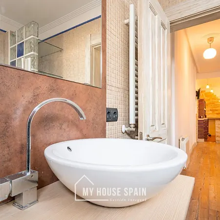 Myhousespain - Piso Reformado En El Centro 公寓 *